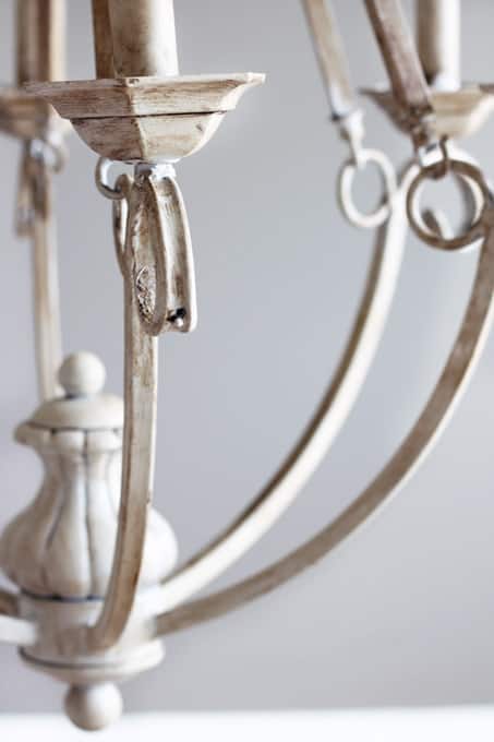 Chalk Paint Chandelier Makeover, How Do You Paint A Metal Chandelier